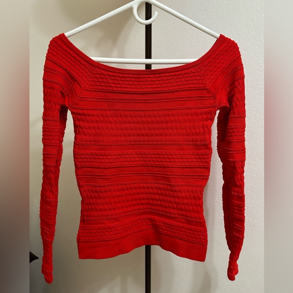 Karen Millen red sweetheart neck long sleeve top - Picture 2 of 4